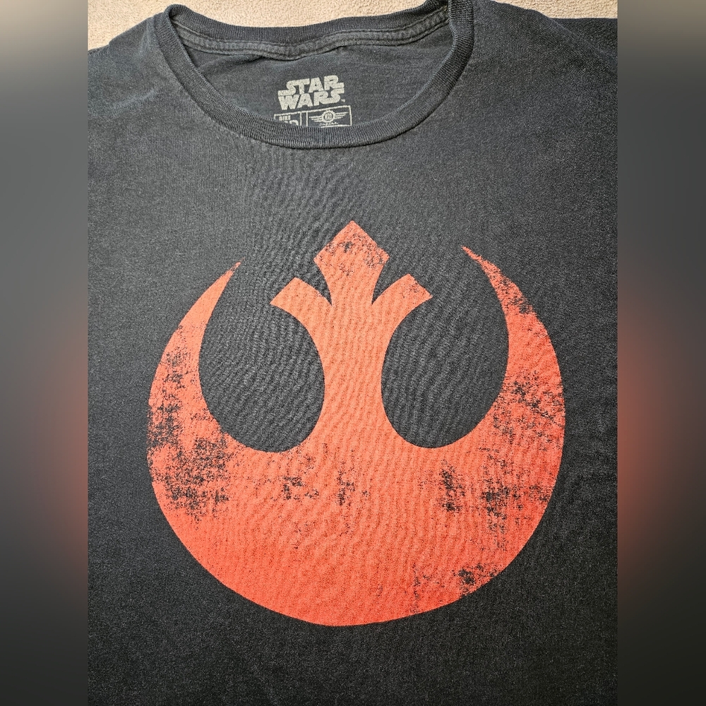 Used, Medium Mens Star Wars Tee with Red Emblem on Black Tee, Signs Of Wear - Picture 2 of 7